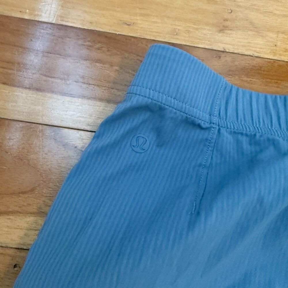 Lululemon Dance Studio Slim-Fit High-Rise Flared Pant Solar Grey Size Medium - Picture 5 of 9
